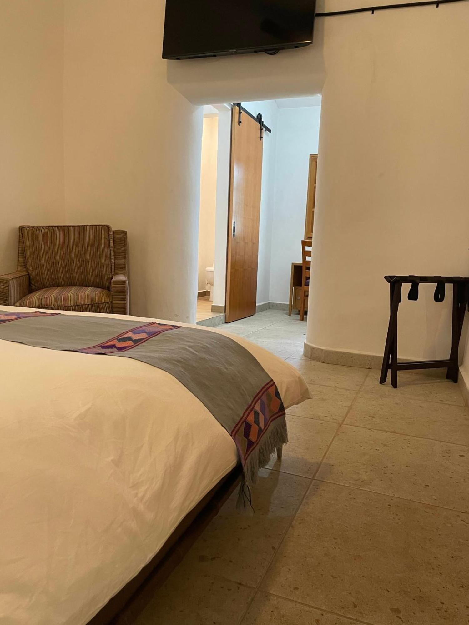 Hotel Casona El Calvario Huichapan ภายนอก รูปภาพ