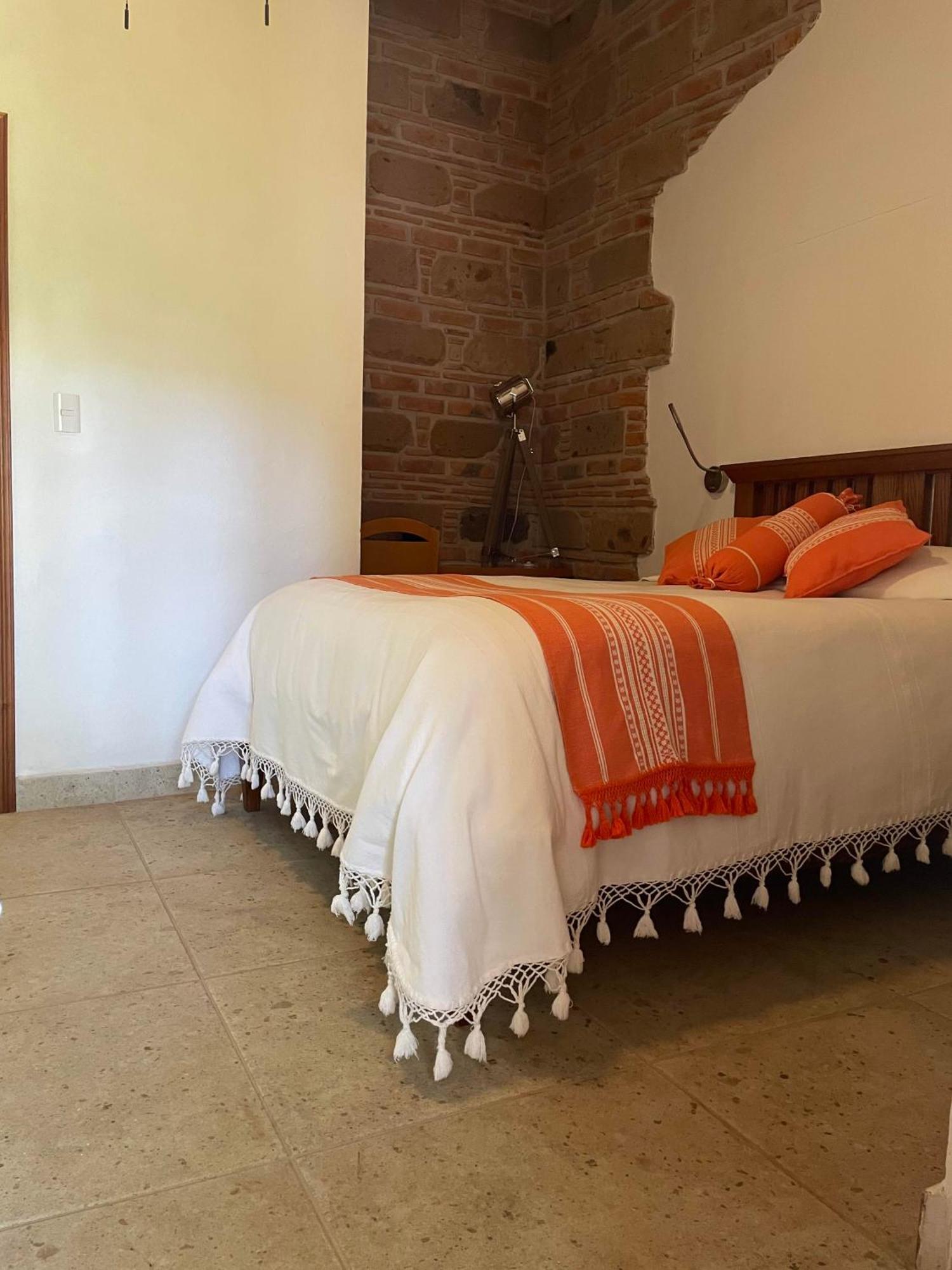 Hotel Casona El Calvario Huichapan ภายนอก รูปภาพ