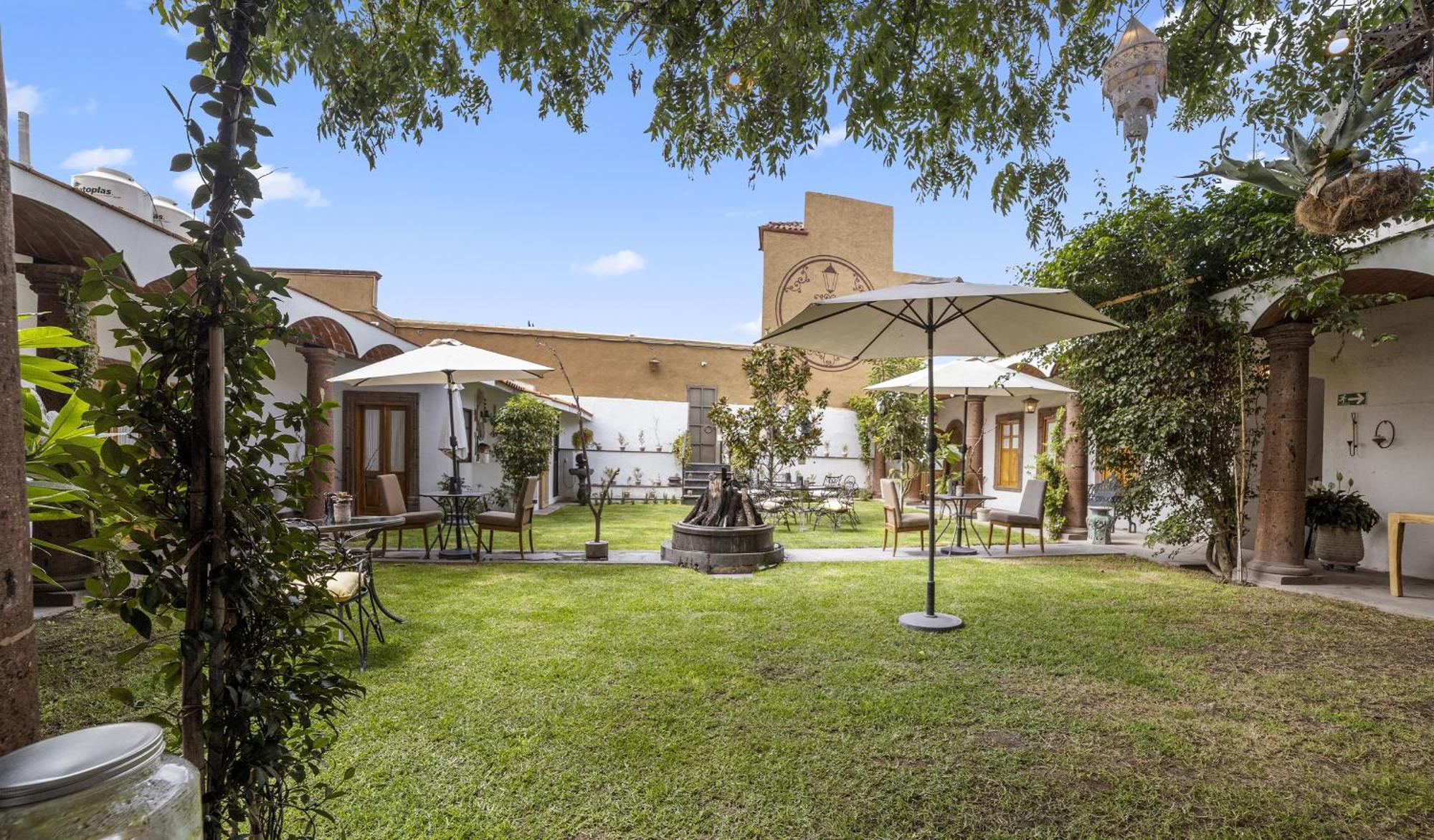 Hotel Casona El Calvario Huichapan ภายนอก รูปภาพ